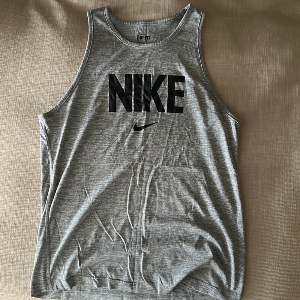 Nike muscle tank